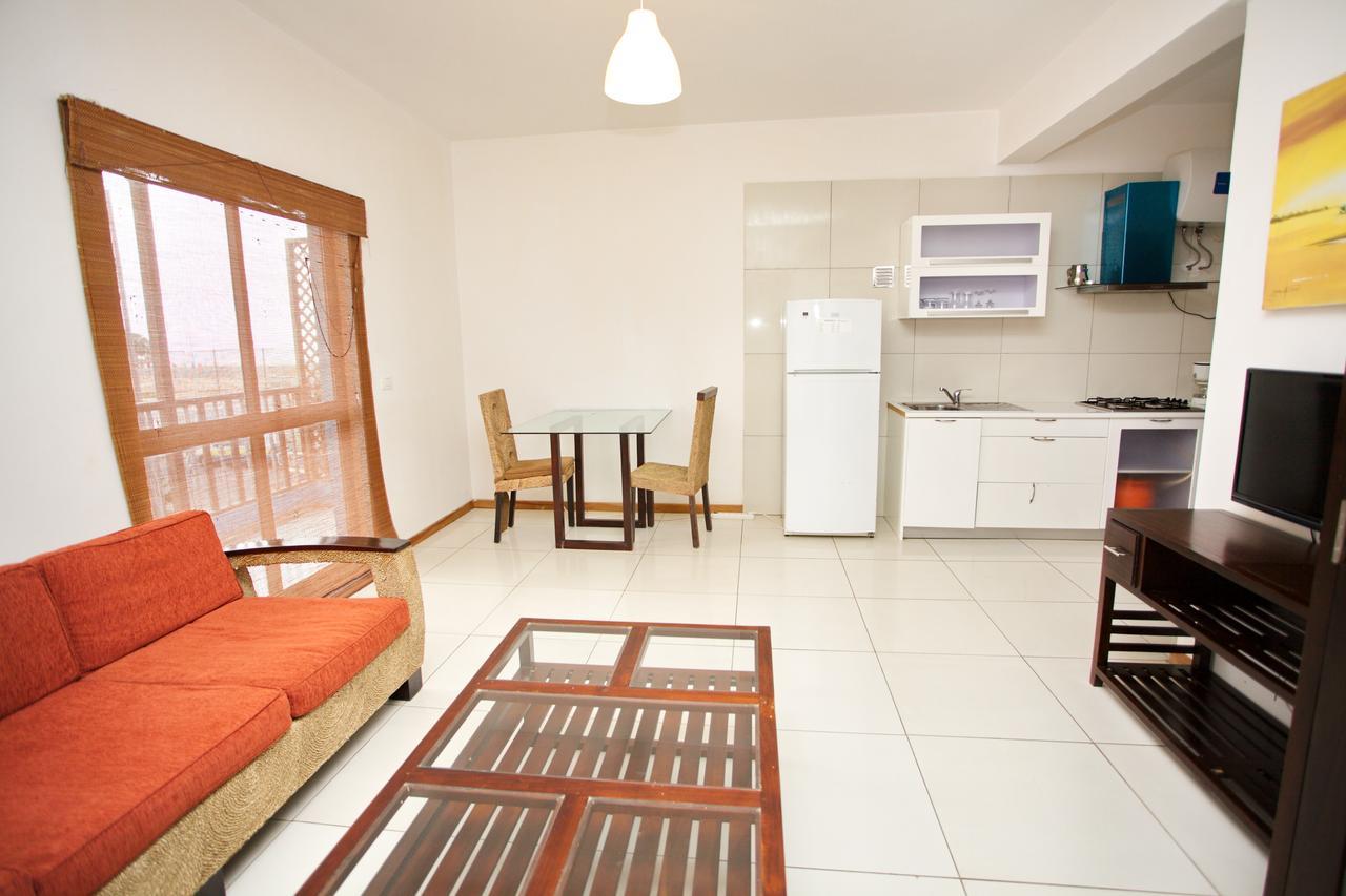 Hotel Aquamarina Suites Санта Мария Екстериор снимка