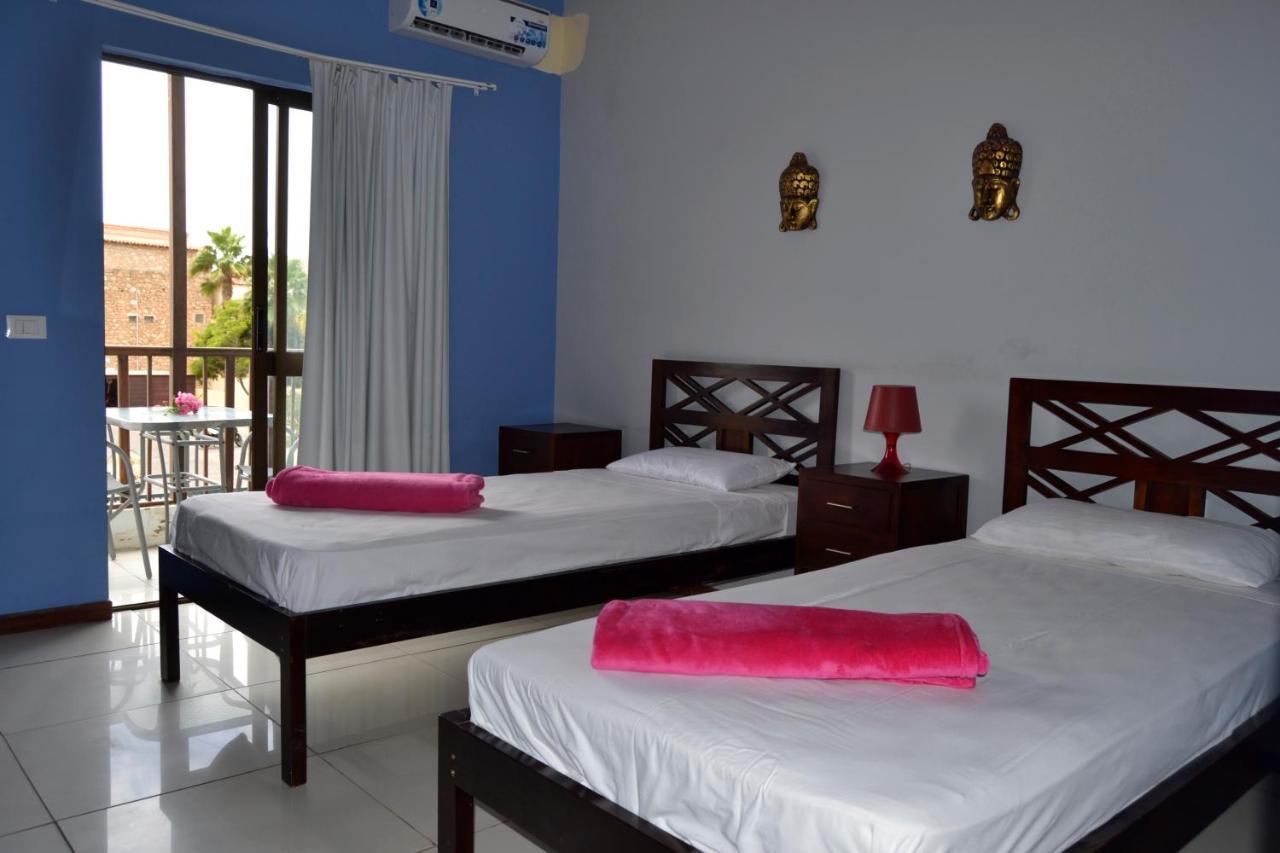 Hotel Aquamarina Suites Санта Мария Екстериор снимка