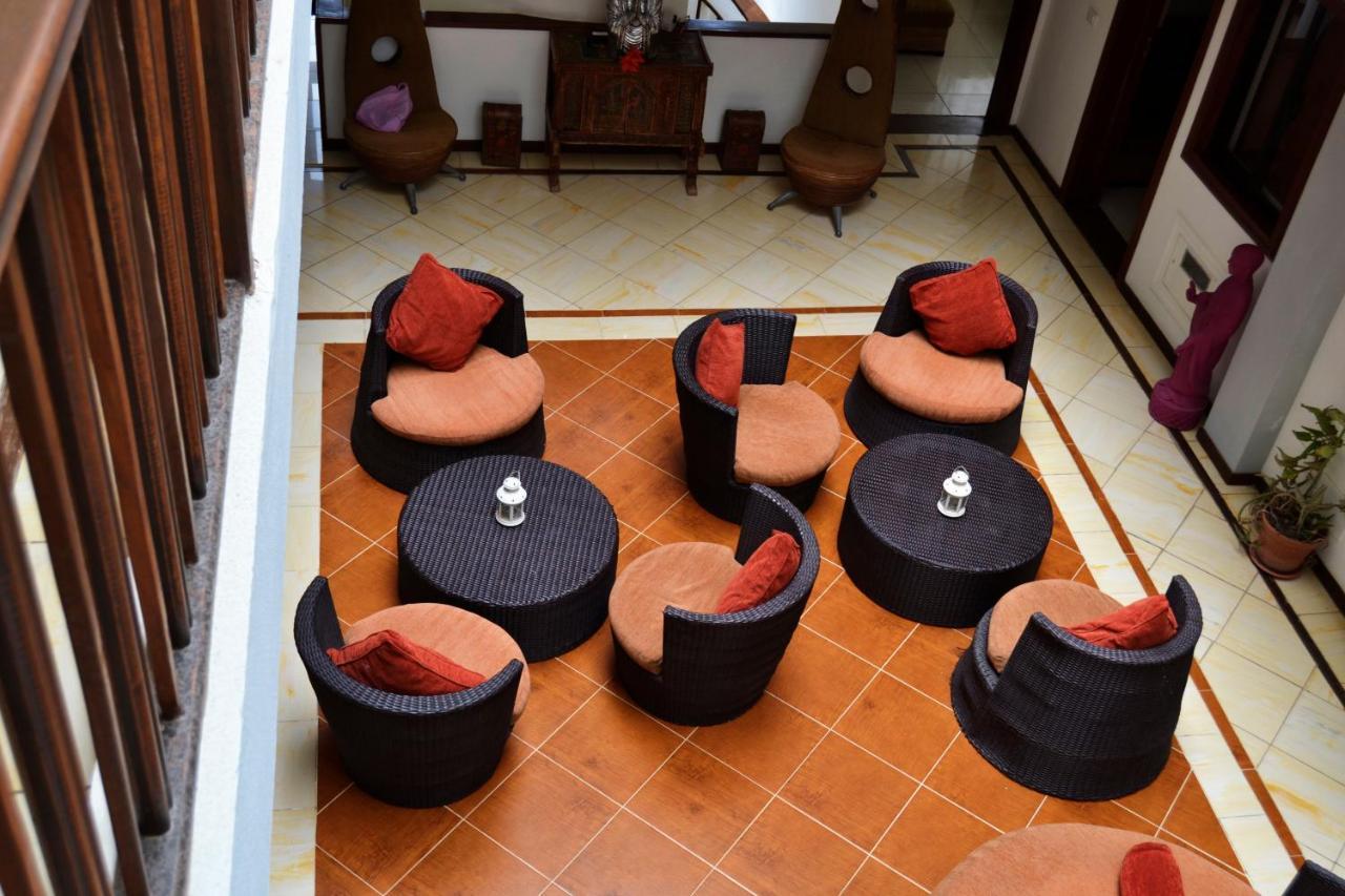 Hotel Aquamarina Suites Санта Мария Екстериор снимка